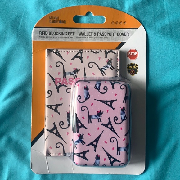 miami Handbags - Wallet & Passport Cover New in Package